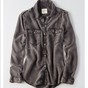 American Eagle distressed flannel